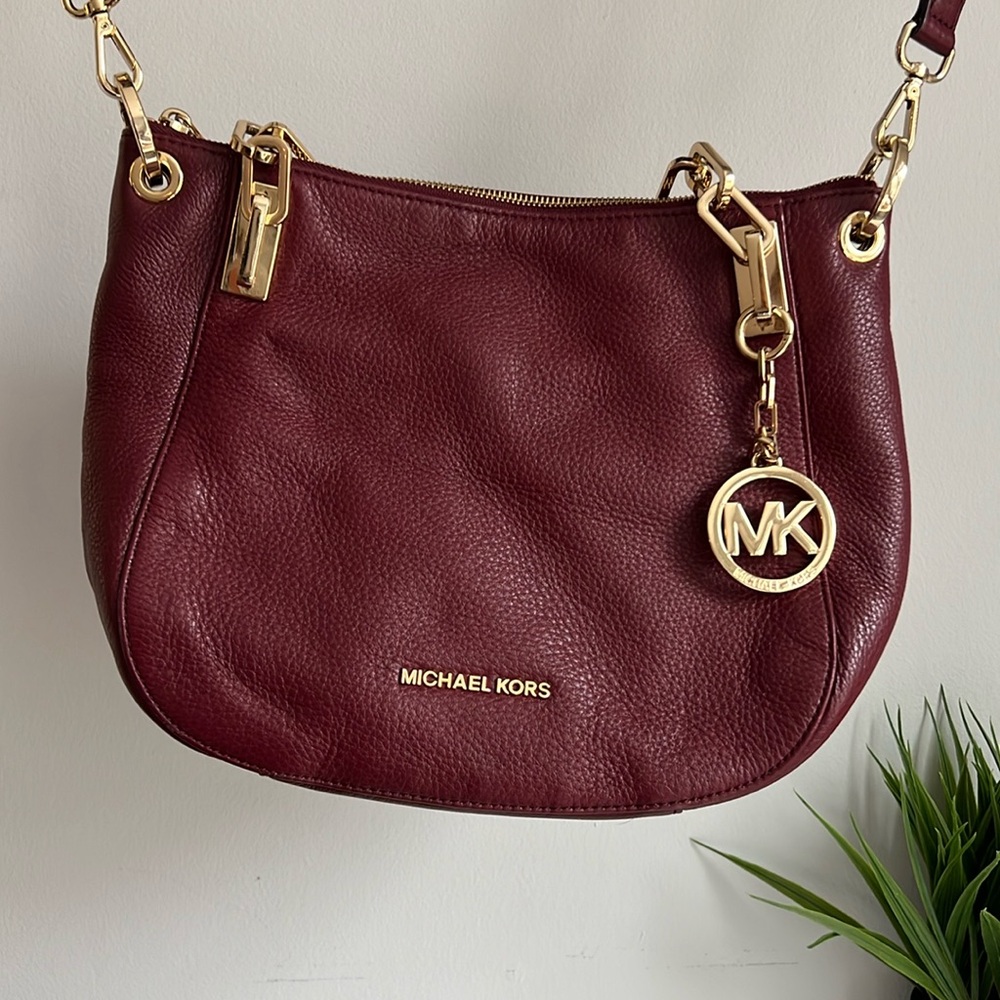 Michael Kors purse